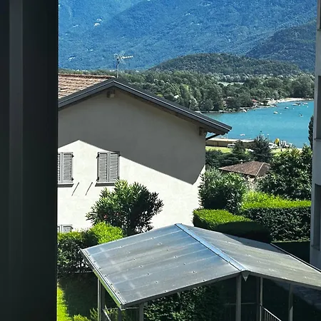 아파트 Vicino Al Lago, Con Ampio Giardino E Parcheggio
