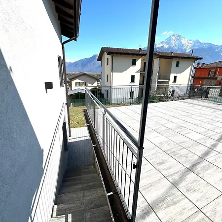 شقة Con Ampio Giardino E Parcheggio -vicino Al جيرا لاريو