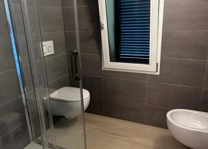 شقة Con Ampio Giardino E Parcheggio -vicino Al جيرا لاريو