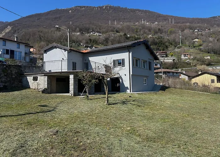 شقة Con Ampio Giardino E Parcheggio -vicino Al *